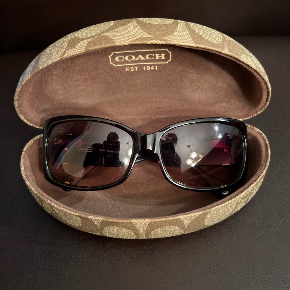 ☀️ Coach Sunglasses (Jenni)